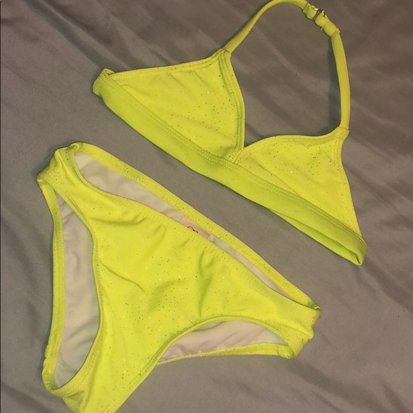 ✨Bikini Bundle - Picture 3 of 5